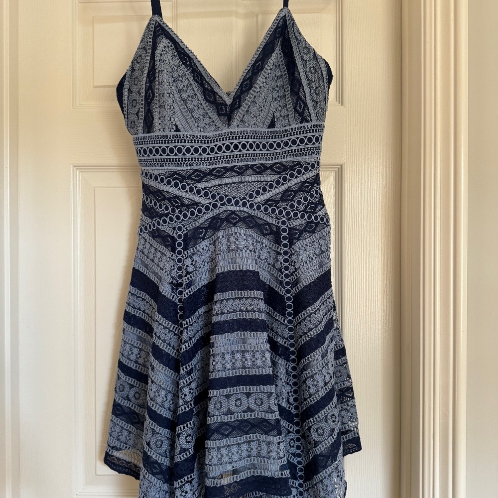 Ever New Women's Linear Fit and Flare Lace Eyelet Mini Dress Size 2 Navy